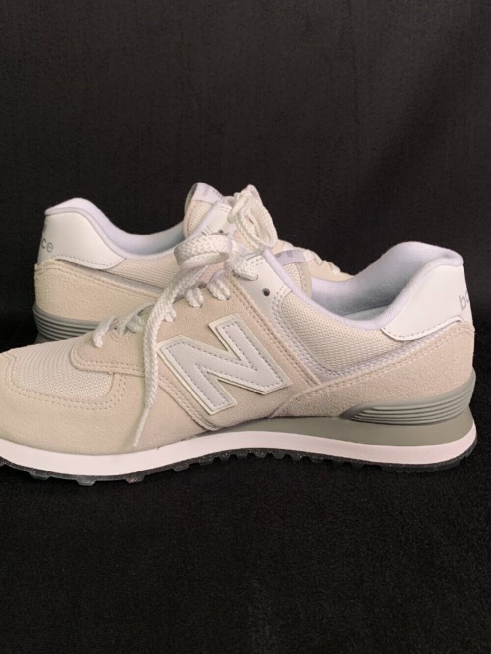 New Balance 574 V3 Core Nimbus Cloud White Women's 9 US NWT - Picture 7 of 13